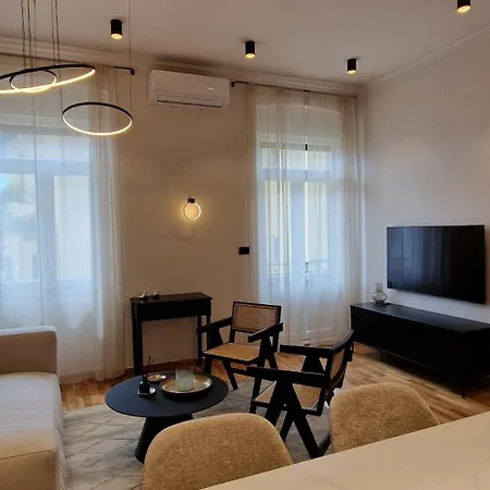 Mystique Apartment *